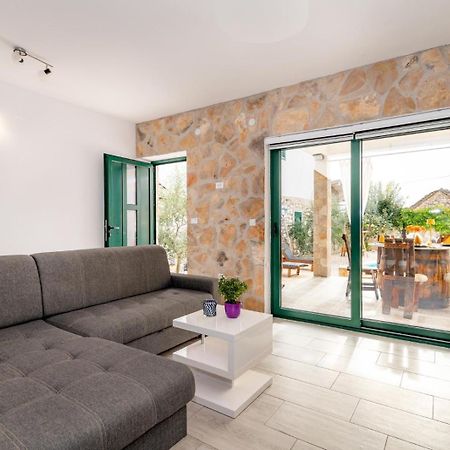 Villa Oaza Primosten With Heated Pool Exterior foto