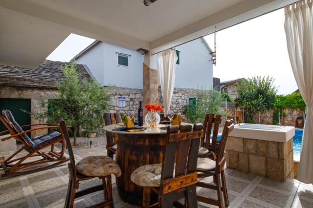 Villa Oaza Primosten With Heated Pool Exterior foto